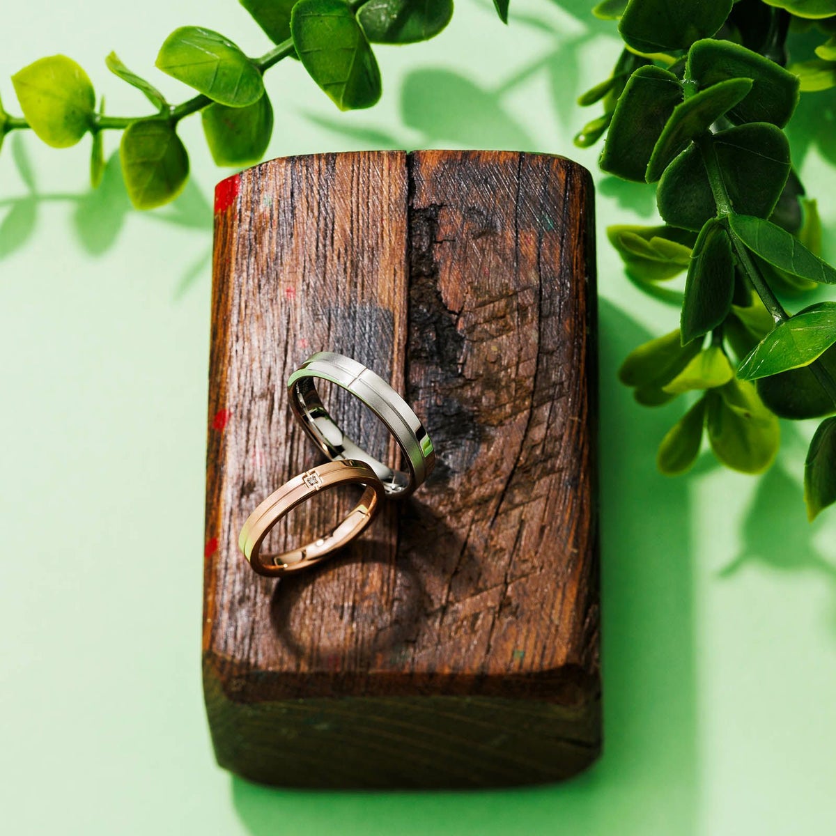 ペアリング 7～19号 刻印可能 サージカルステンレス316L アレルギーフリー クロス ピンク＆シルバー 4SUR030GO&4SUR031SV