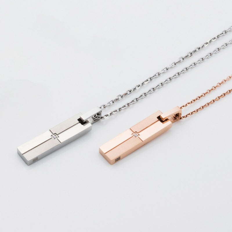 ペアネックレス 刻印可能 アレルギーフリー サージカルステンレス316L クロス マット ピンク&シルバー 4SUP056GO&4SUP056SV